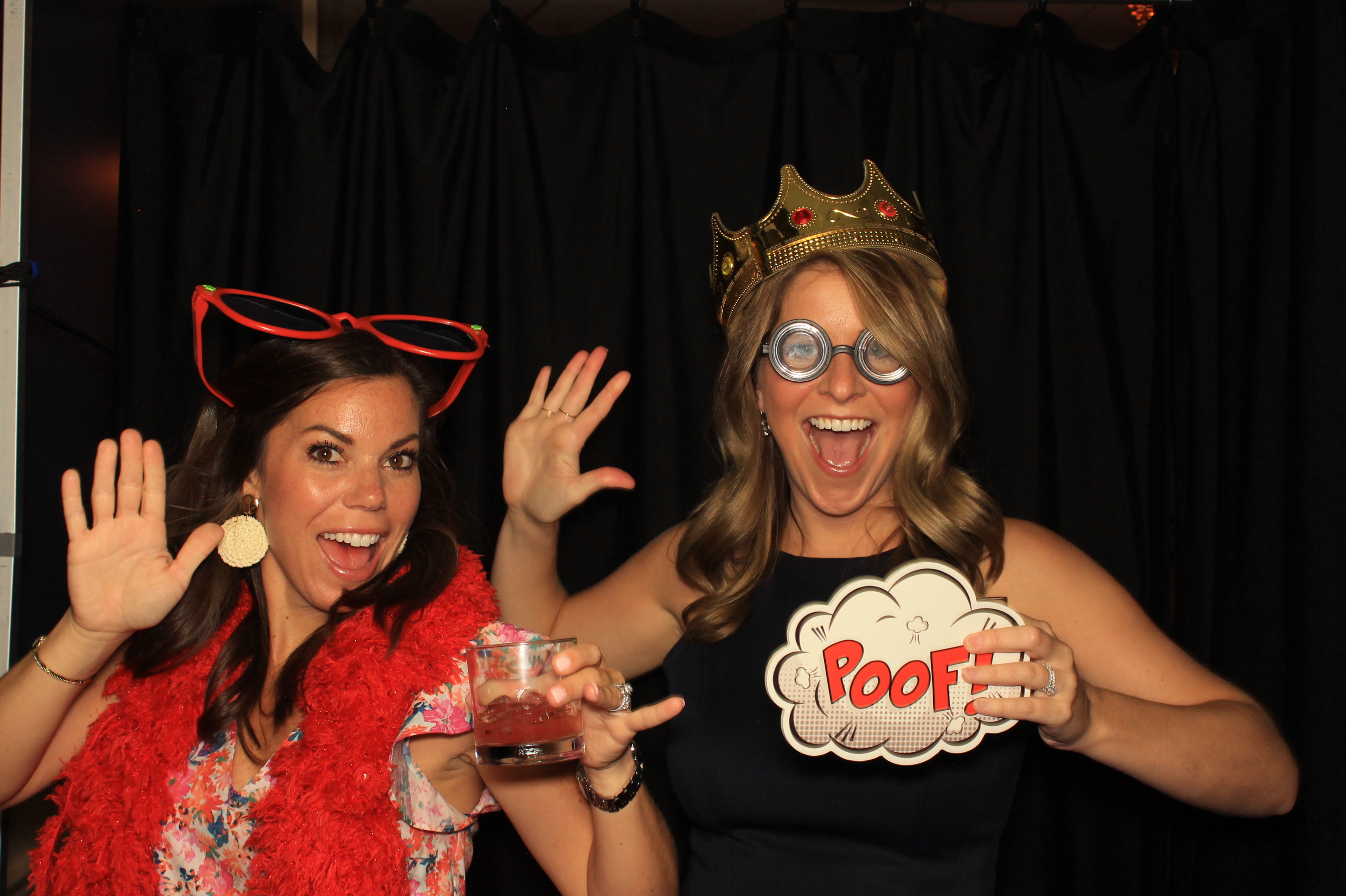 Meredith and Doug Wedding | View more photos from the event at gallery.photoboothcincy.com/u/PhotoBoothCincy/Meredith-and-Doug-Wedding